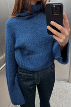 Nivelle | Knitted Turtleneck with Wide Sleeves &amp; Cropped Fit