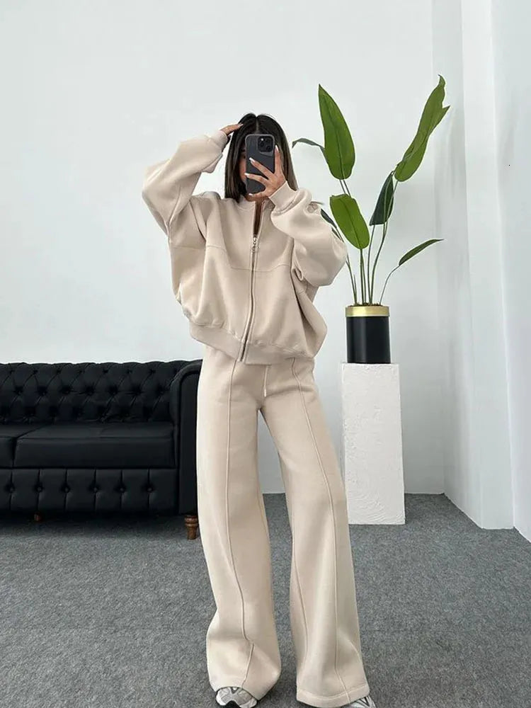 VIRAL TRACKSUIT - BOMBER &amp; HIGH WAIST PANTS 