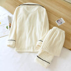 Mila SnuggleSuit Pyjamas | Weich und bequem