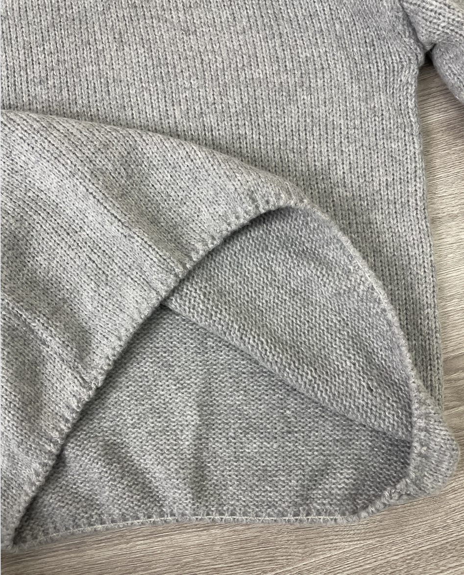 Maud – Baggy-Pullover mit hohem Ausschnitt