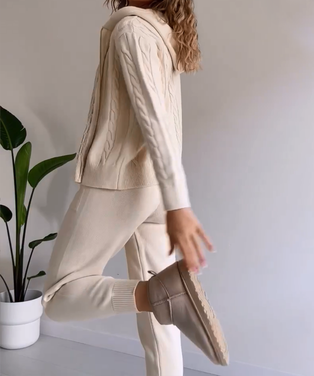 Veala | Refined Jacquard Knitted Sweater and Cardigan for Women