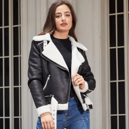 Sannae™ | Stylish Vegan Leather Jacket with Fur