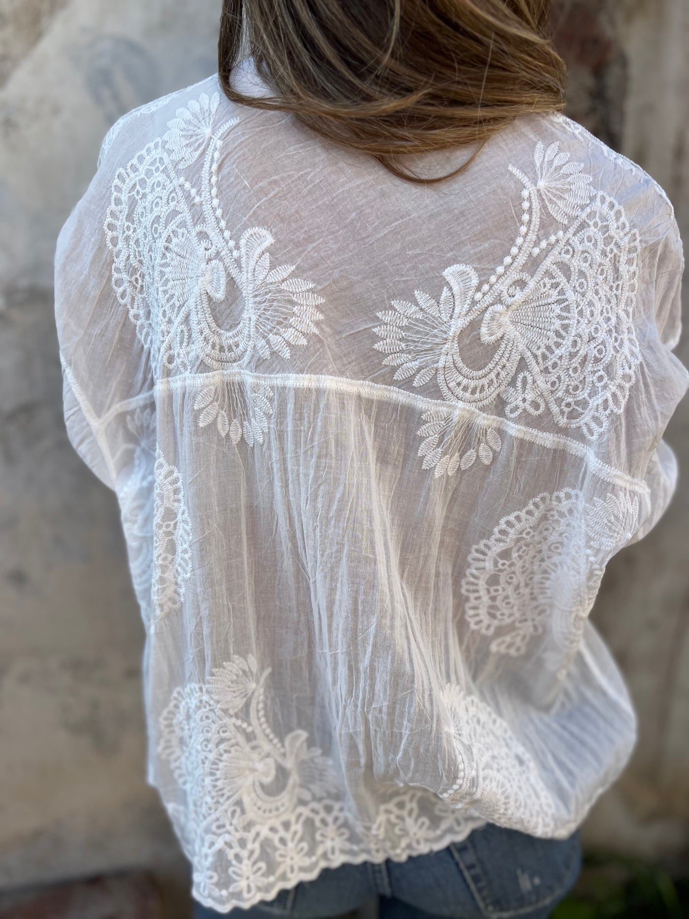 Audette™ - Elegante Geborduurde Kanten Blouse