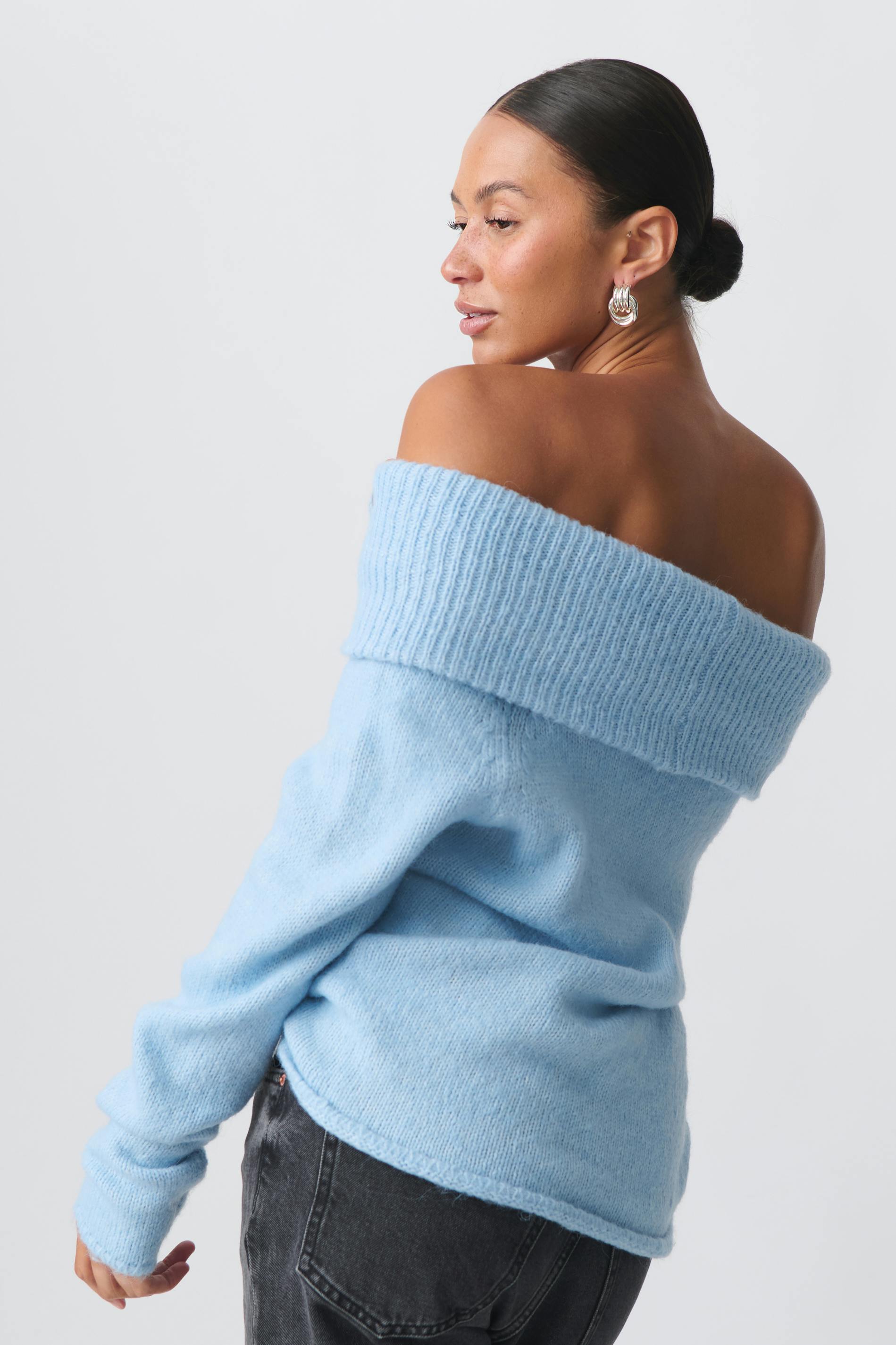 Stephanie - Off Shoulder Comfort Sweater