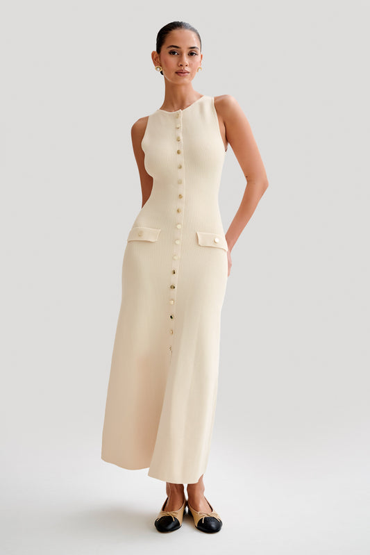 Sarai™ - Sleeveless Buttoned Maxi Dress