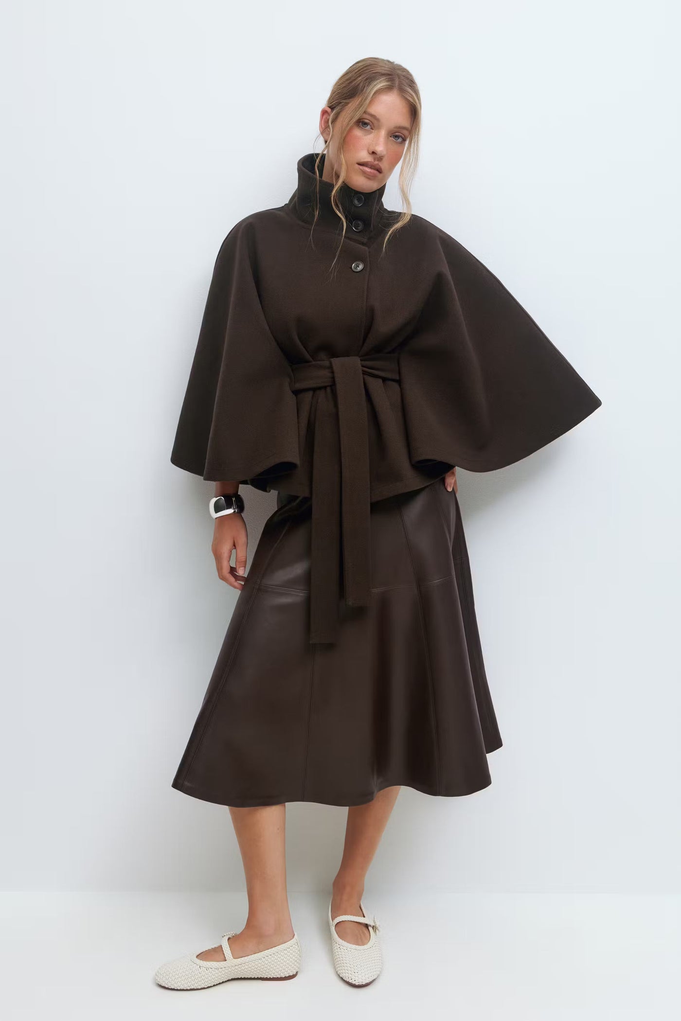 Aurora™ | Elegantes Cape aus Wollmischung mit Gürtel