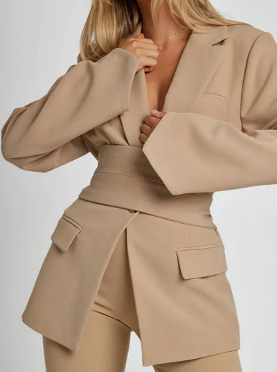 Emma™ - Stylish blazer for a perfect waist! 