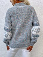 Noa Beaumont | Luxurious Knitted Sweater with Snowflake Pattern