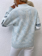 Noa Beaumont | Luxurious Knitted Sweater with Snowflake Pattern