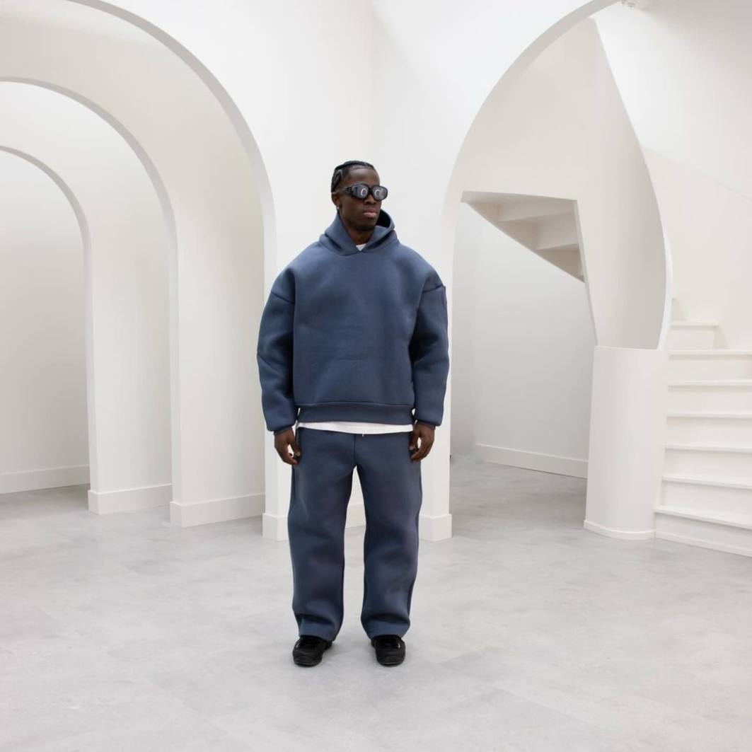 StyleMotion - Übergroßer Trainingsanzug