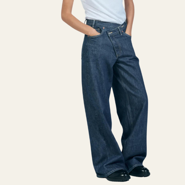 Noor™ | Trendy Twist Jeans with High Waist &amp; Relaxed Legs