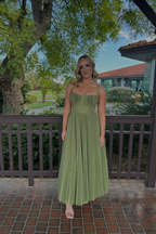 Liva™ | Plissiertes Midikleid