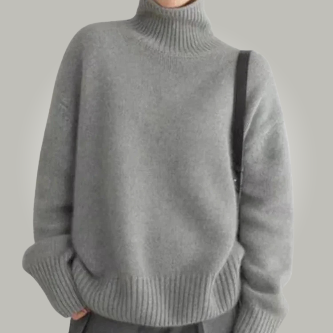 Alessia | Premium Turtleneck Sweater in Soft Wool