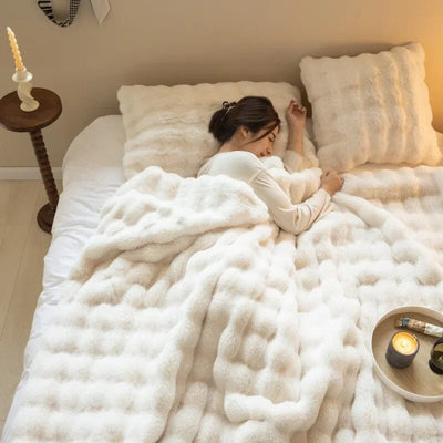 CozyFluff™ | Warm Plush Wool Blanket