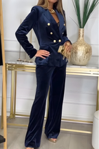 Nira | Chic Velvet Two-Piece Suit