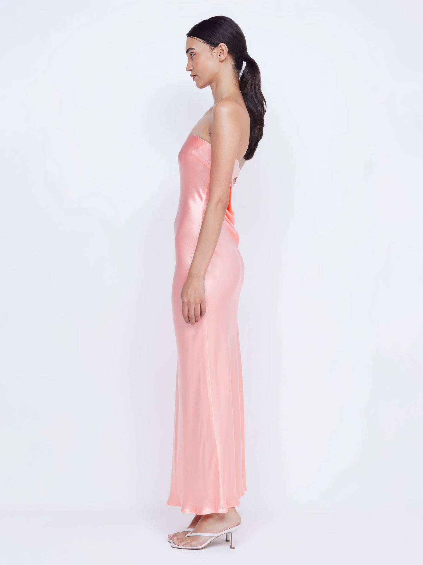 Novela™ – Satin-Maxikleid