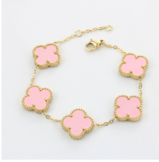 Gold clover bracelet