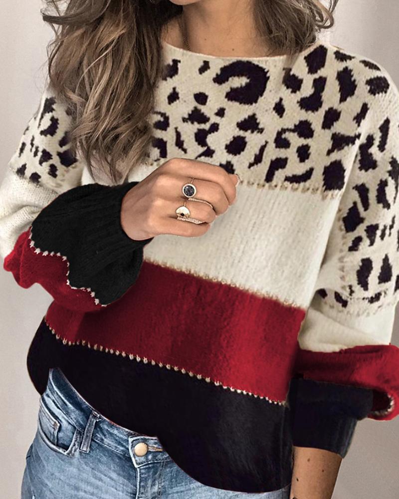 Elise - Contrasting Sleeve Leopard Print Sweater