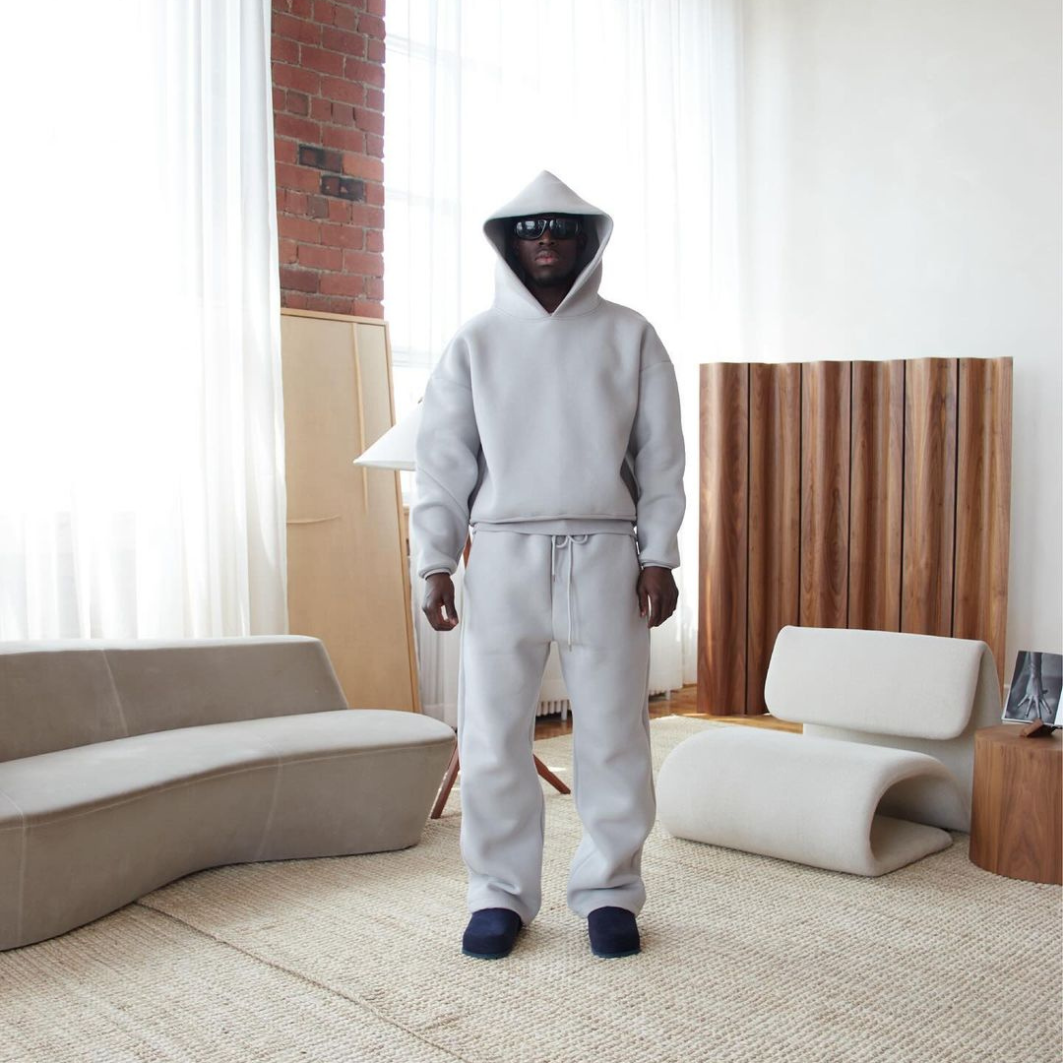 StyleMotion - Übergroßer Trainingsanzug