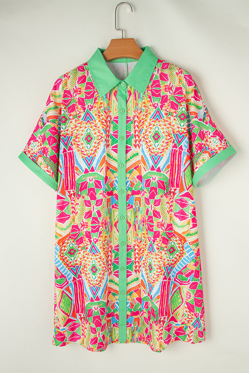 Gena - Contrasting geometric print shirt dress with short sleeves