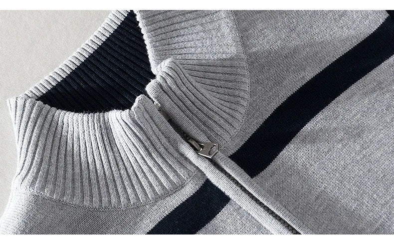 Luc – Lässiger Pullover mit halbem Reißverschluss