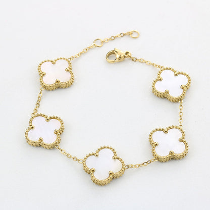 Gold clover bracelet