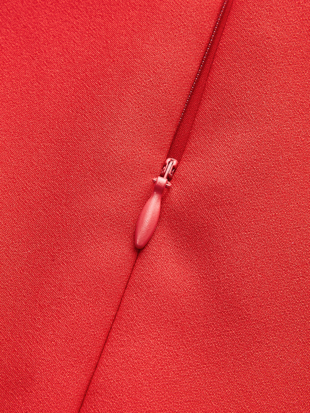 Hanleya | Ärmelloses Kleid mit Falten und Metallknöpfen