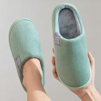 MIUO | Warm and comfortable slippers
