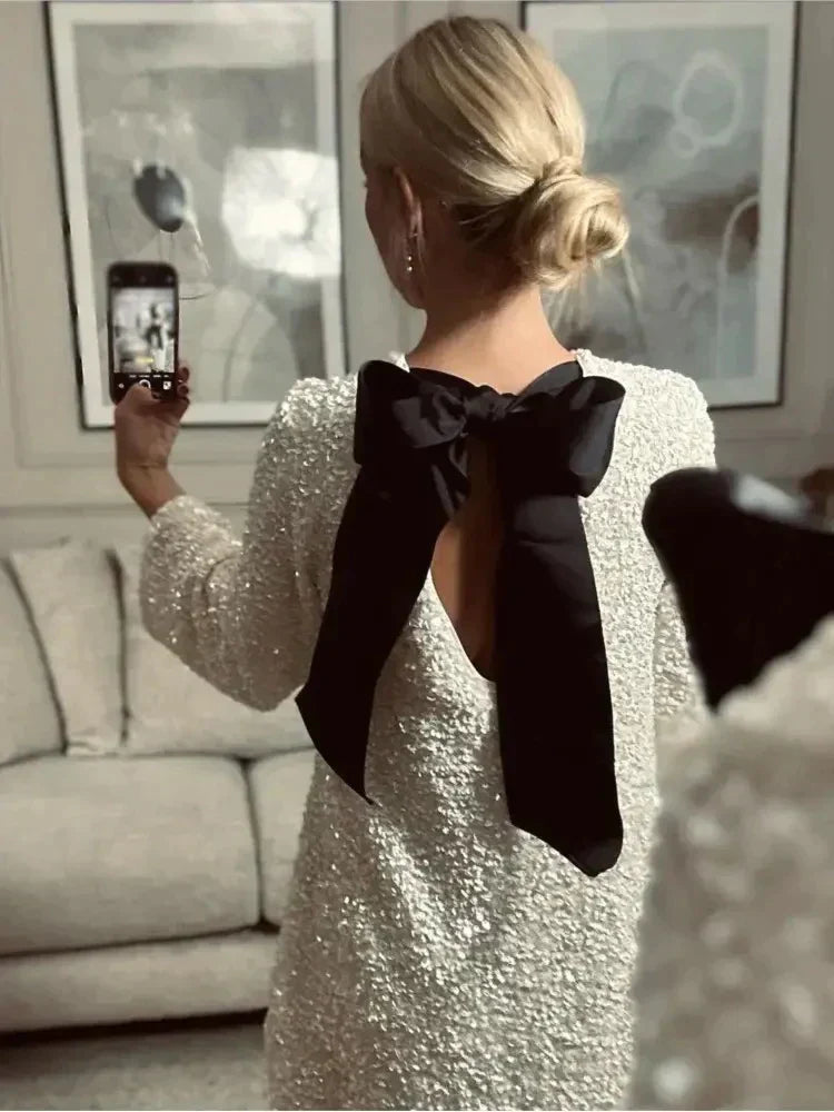 Noëlle – Stilvolles und festliches Kleid für Weihnachten 