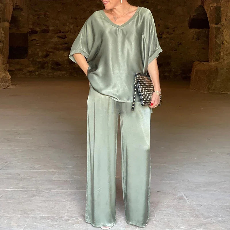 JOHANNA – STILVOLLES SET MIT MONOCHROMEM PULLOVER UND LOSER HOSE 