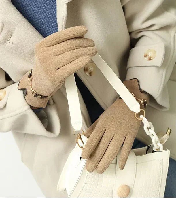 Elegant Women's Gloves | Warm Gloves with Stylish Chain Detail