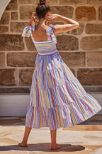 Viraelis – Luftiges Midikleid mit Smok-Detail