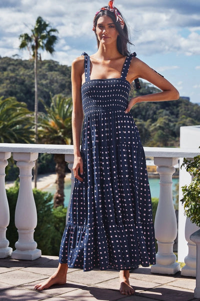 Viraelis – Airy Midi Dress with Smock Detail