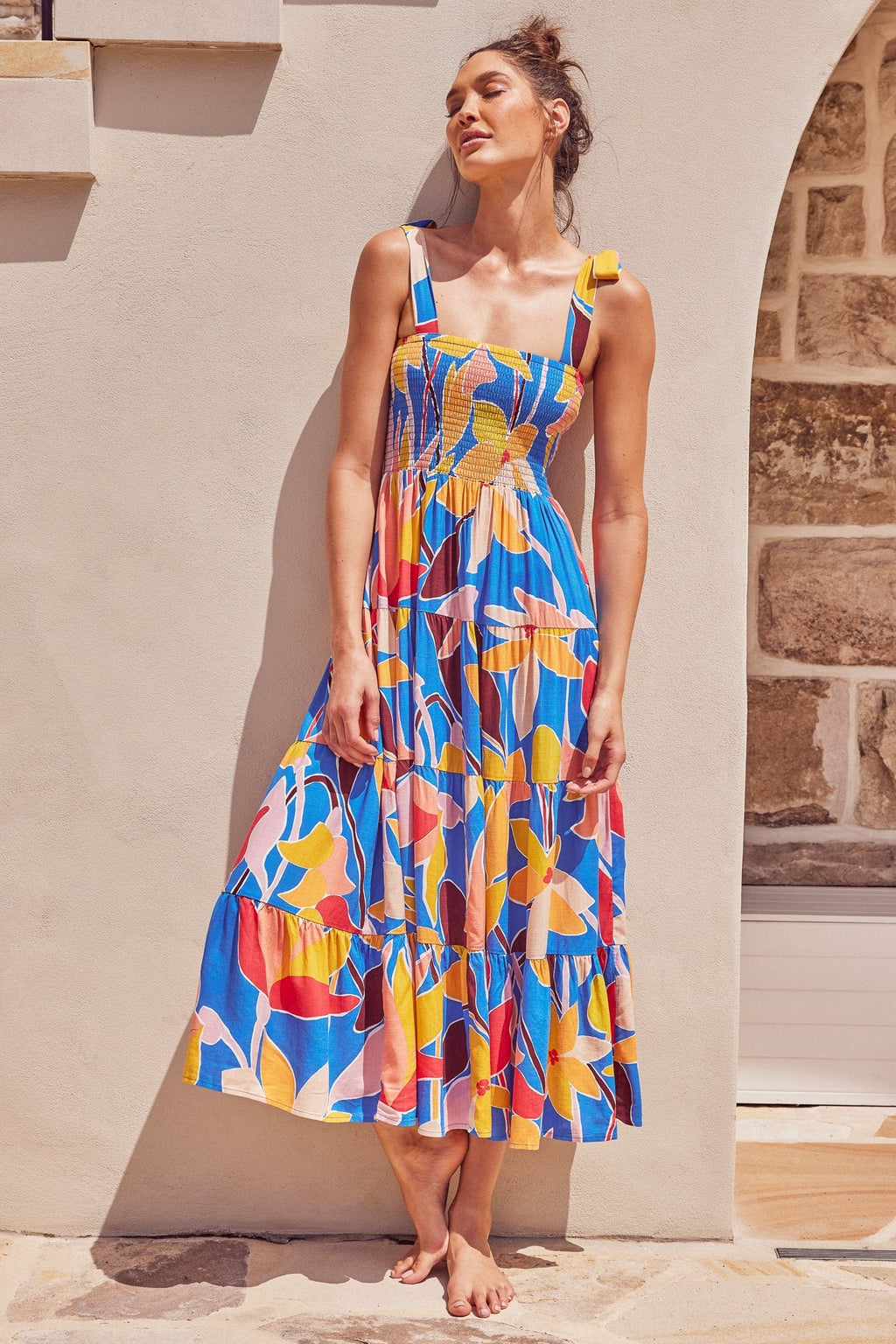 Viraelis – Luftiges Midikleid mit Smok-Detail