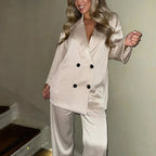 Claire – Set aus Blazer mit zwei Knöpfen und Hose mit weitem Bein 