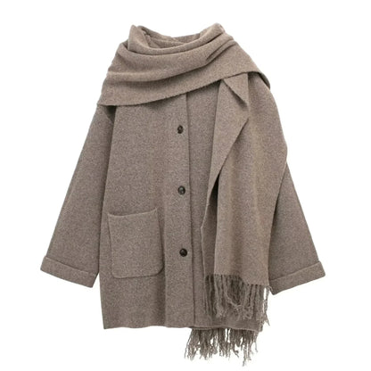 Luxury Woolen Chic™ - Wool Coat with Scarf