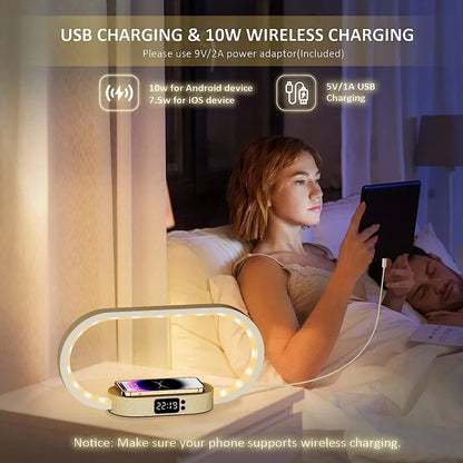 ChargeEasy™ Pro | Built-in light with wireless charging station