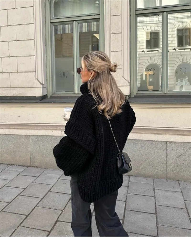 Lola | Übergroßer Pullover