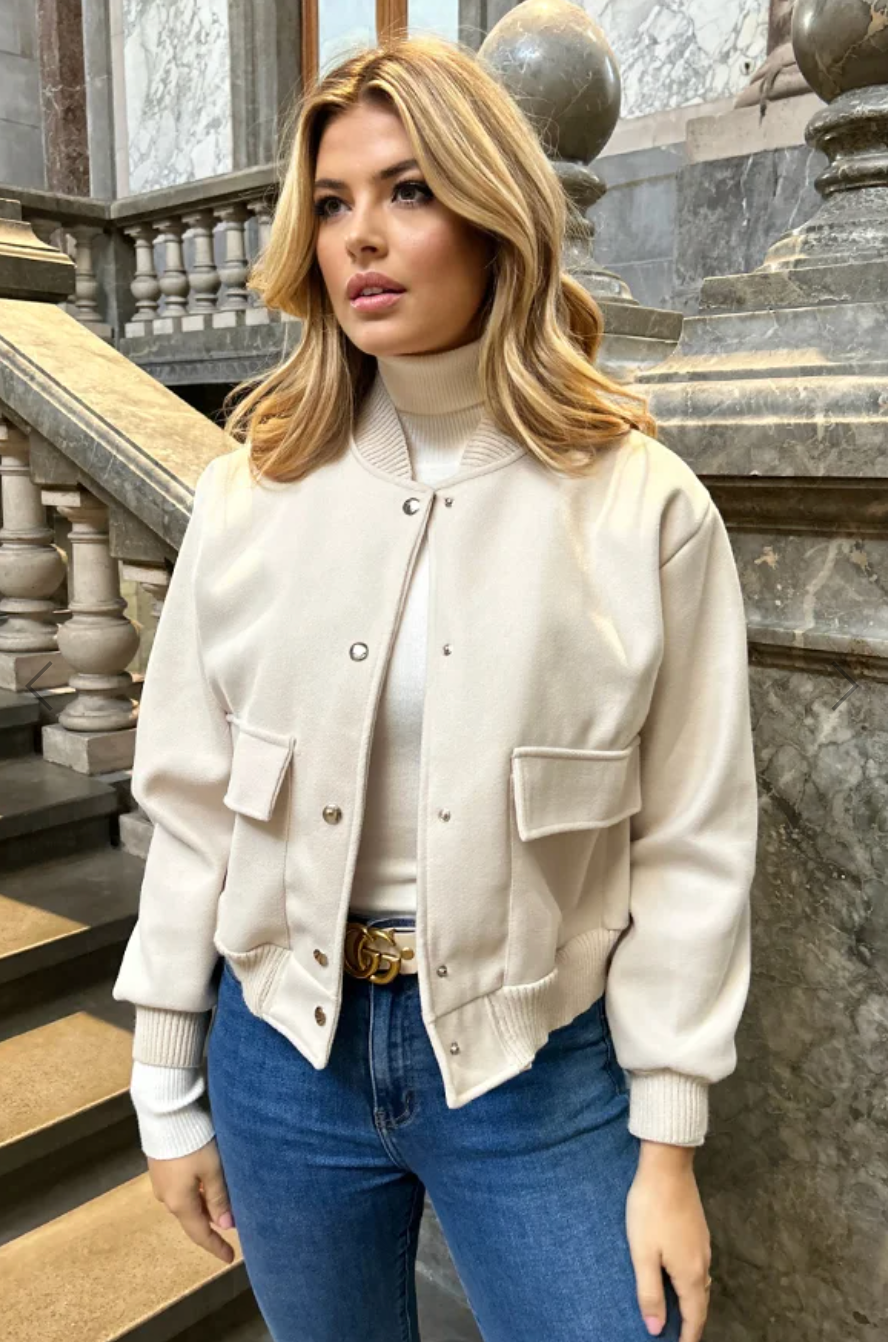 Soft bomberjacket | IDEAAL VOOR HERFST