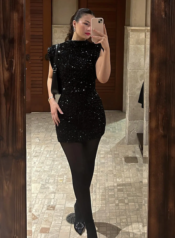 Eva | Glitzerndes VIRAL-Kleid