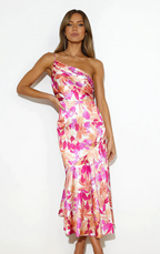 Elegantes Blumenkleid