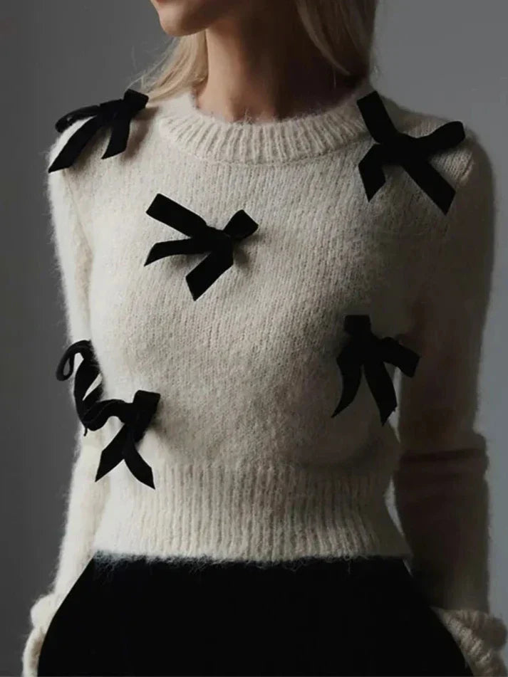 Pullover | Rundhalsausschnitt mit Schleifen