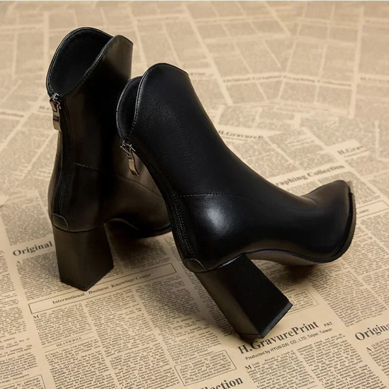 Meral | Damen-Ankle-Boots mit luxuriösem Lederdesign und edler Verarbeitung