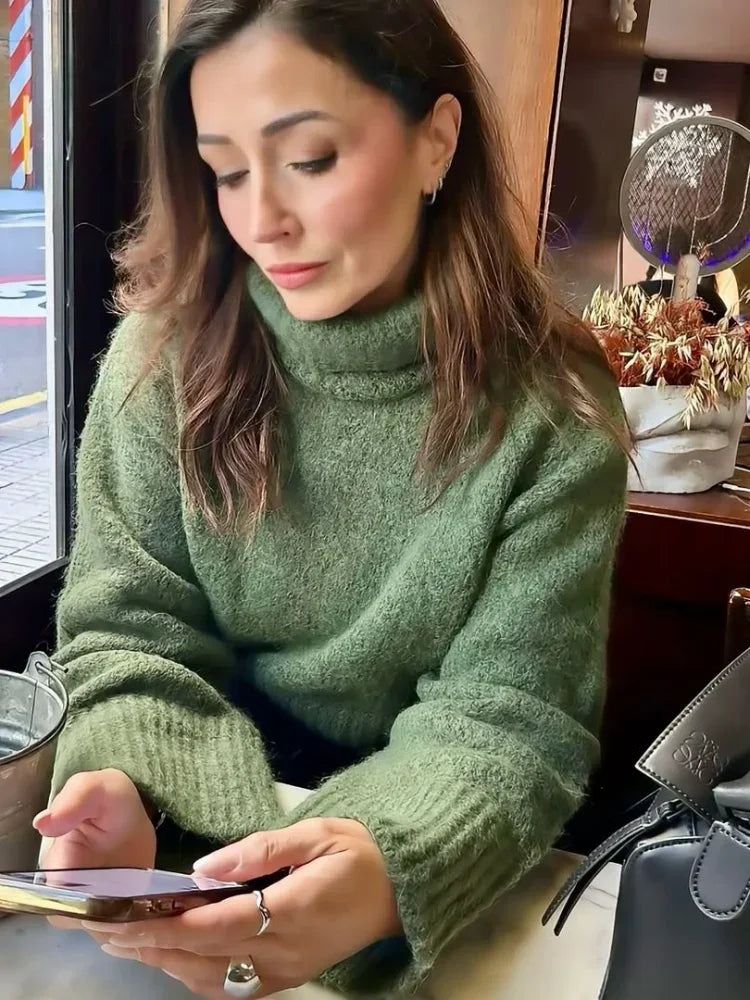 Nivelle | Knitted Turtleneck with Wide Sleeves &amp; Cropped Fit