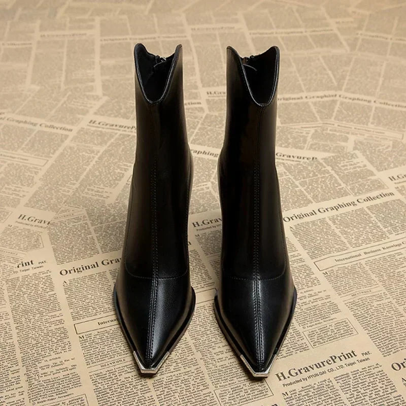 Meral | Damen-Ankle-Boots mit luxuriösem Lederdesign und edler Verarbeitung