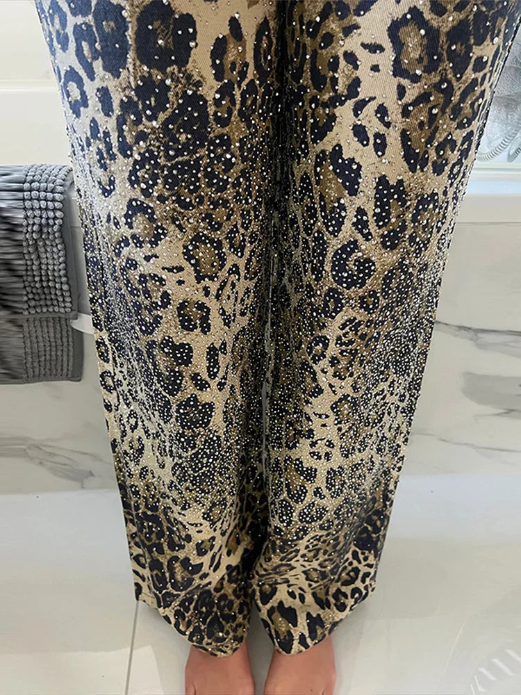Jeans mit Rauten-Leopardenmuster 