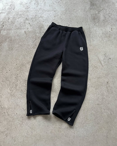 SHIMR | Flared Joggings Pants