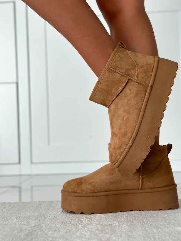 Comfy Boots - perfect fall companion!