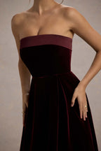 Amara | Samt-Midikleid