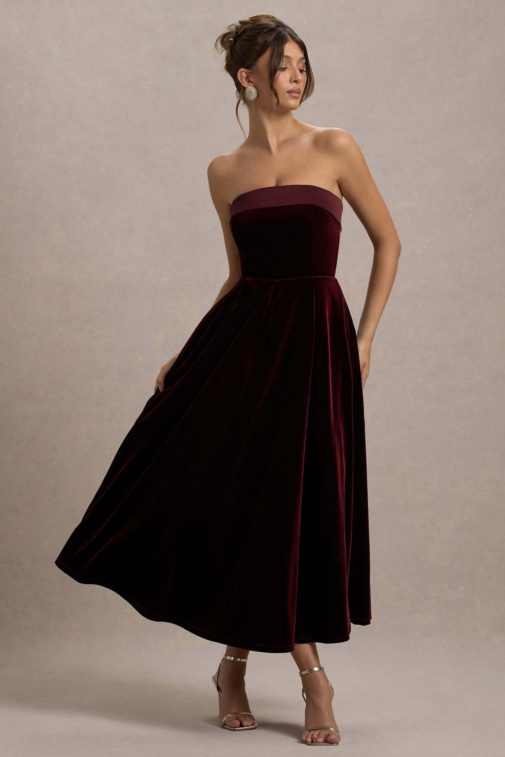 Amara | Samt-Midikleid